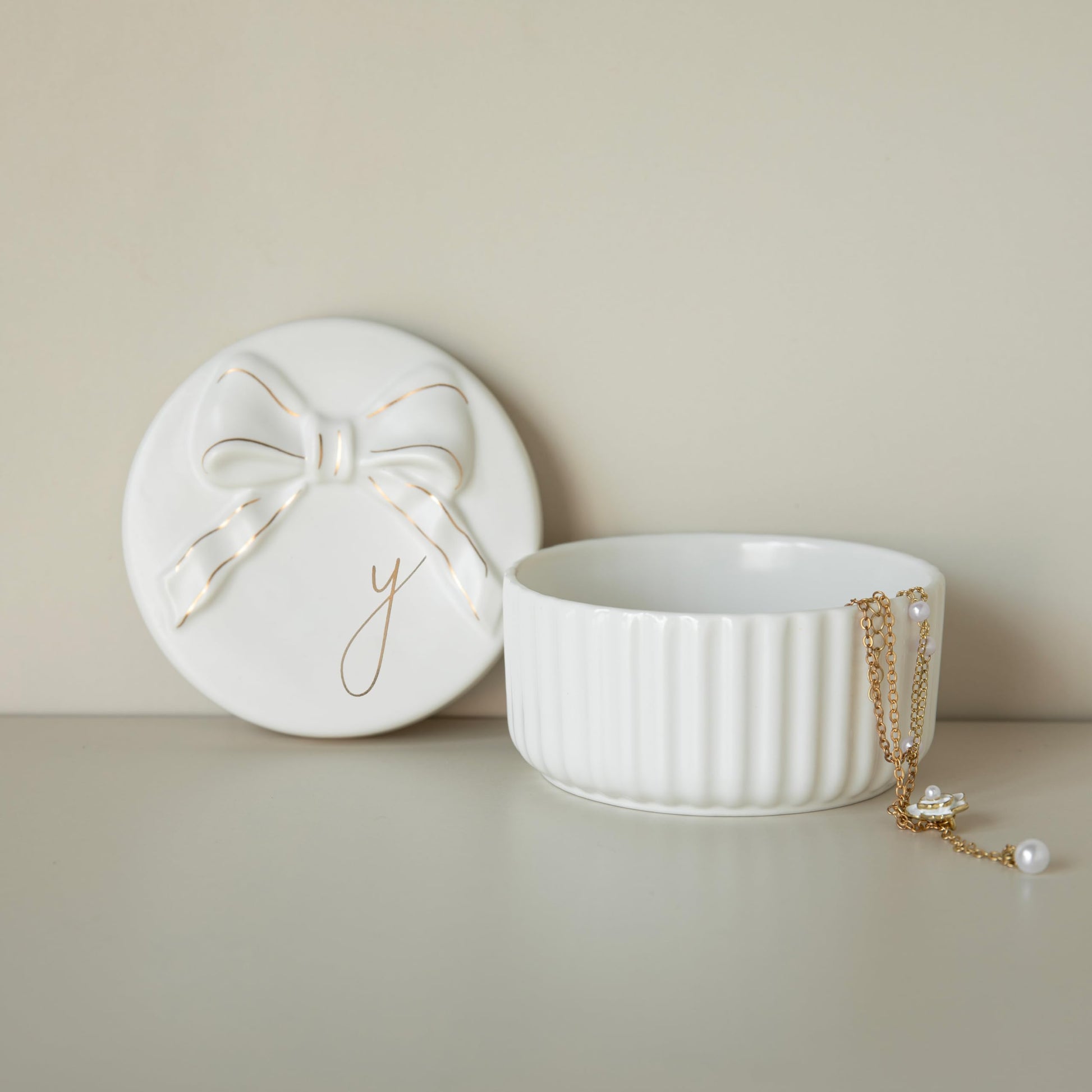 COLLECTIVE HOME Monogram Ceramic Jewelry Box with Bow - Small Jewelry Dish, Elegant Birthday, Graduation, Christmas & Women's Day Gifts (A)