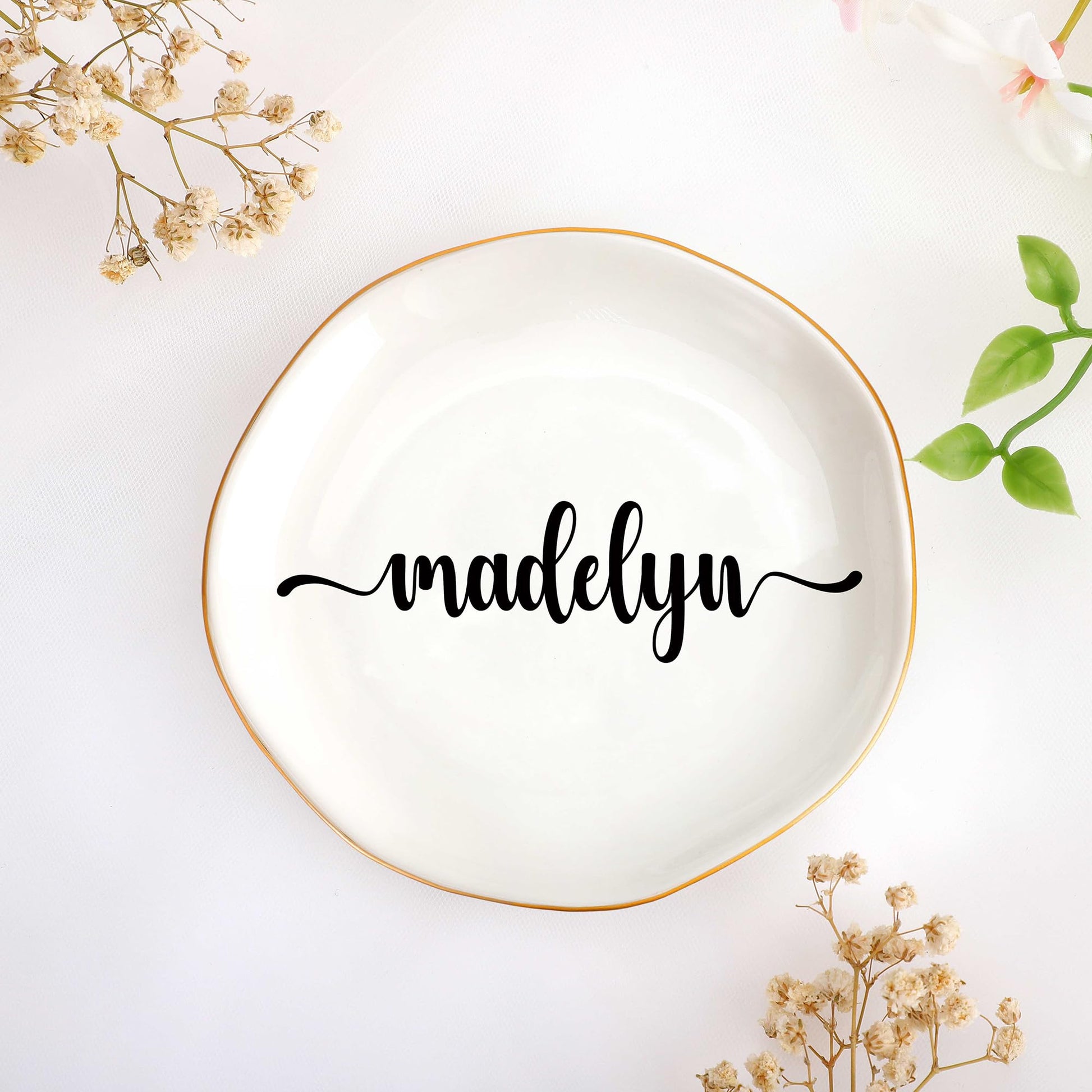 JoycuFF Initial A Ceramic Jewelry Tray, Bridesmaid Bride Gifts, Engagement Birthday Best Friend Mom Grandma Sister Gifts for Women, Trinket Dish for Rings Earrings Necklaces Bracelets Keys