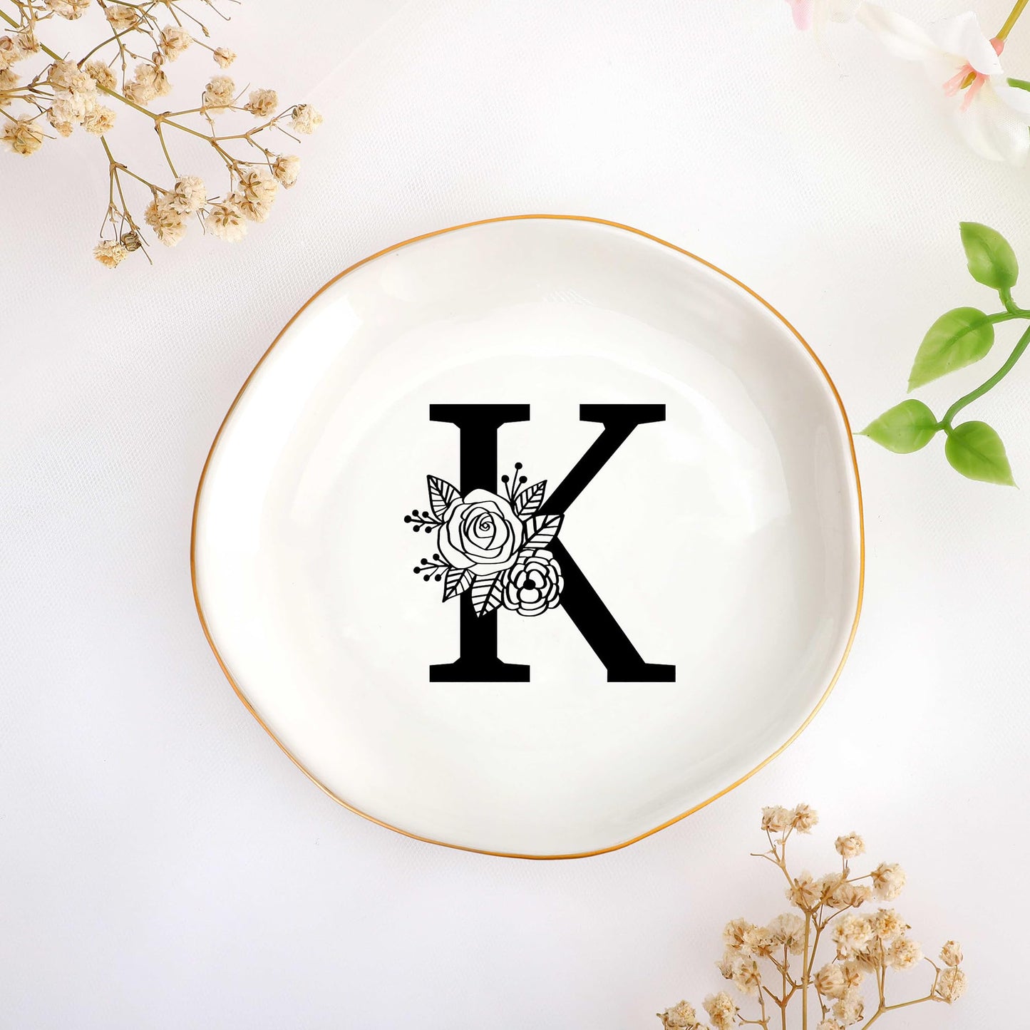 JoycuFF Initial A Ceramic Jewelry Tray, Bridesmaid Bride Gifts, Engagement Birthday Best Friend Mom Grandma Sister Gifts for Women, Trinket Dish for Rings Earrings Necklaces Bracelets Keys