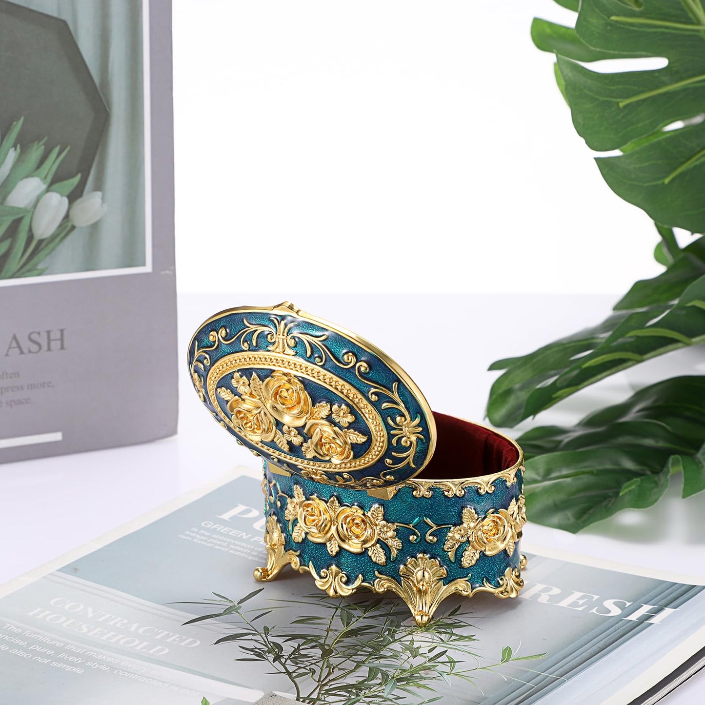 Hipiwe Vintage Metal Jewelry Box - Oval Trinket Organizer Ring Box Case with Rose Pattern Jewelry Storage Box for Ring Earrings Necklace, Gift for Women