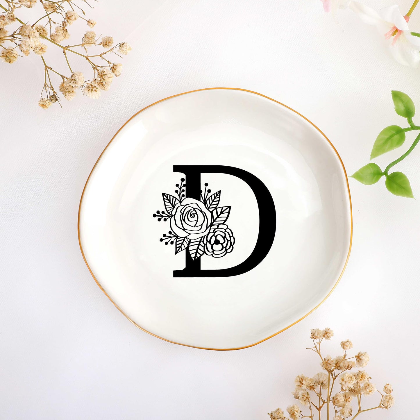 JoycuFF Initial A Ceramic Jewelry Tray, Bridesmaid Bride Gifts, Engagement Birthday Best Friend Mom Grandma Sister Gifts for Women, Trinket Dish for Rings Earrings Necklaces Bracelets Keys