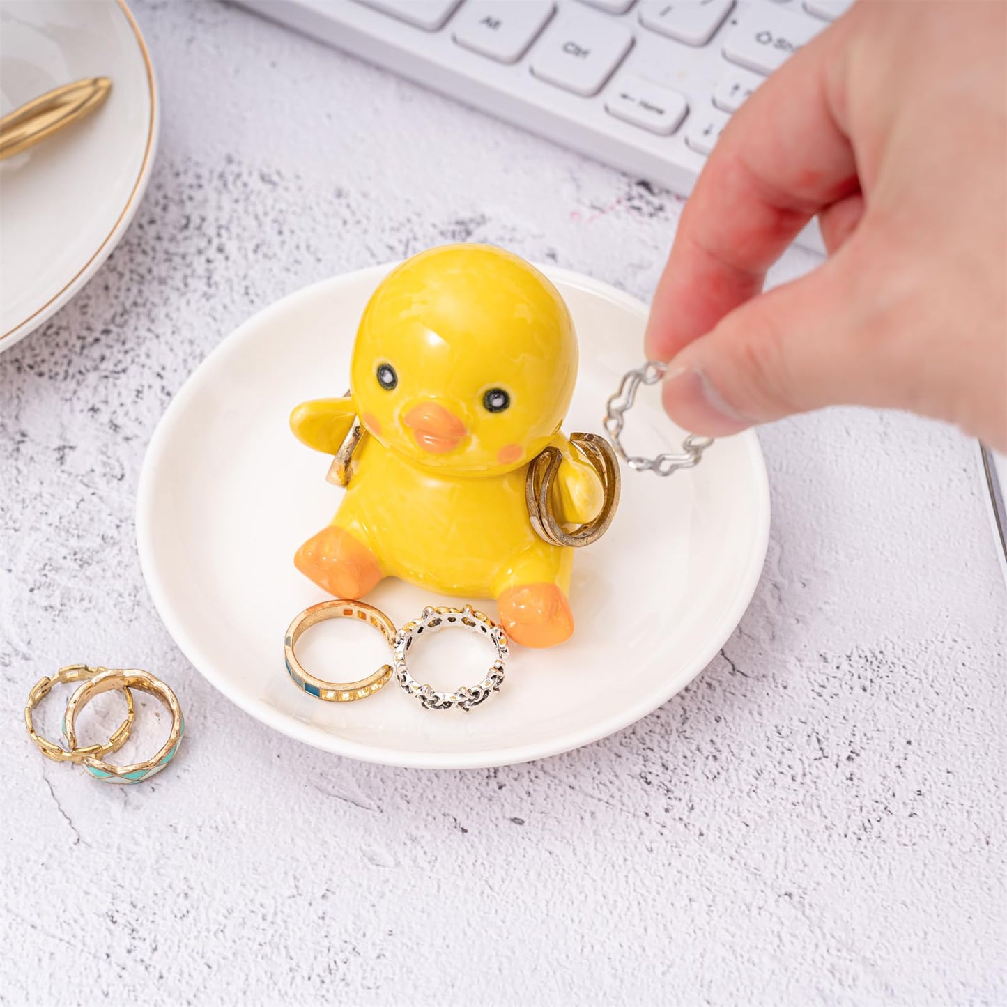 Cute Turtle Ring Holder Dish, Ceramic Jewelry Holder Preppy Room Decor, Turtle Gifts for Women Birthday Christmas Wedding