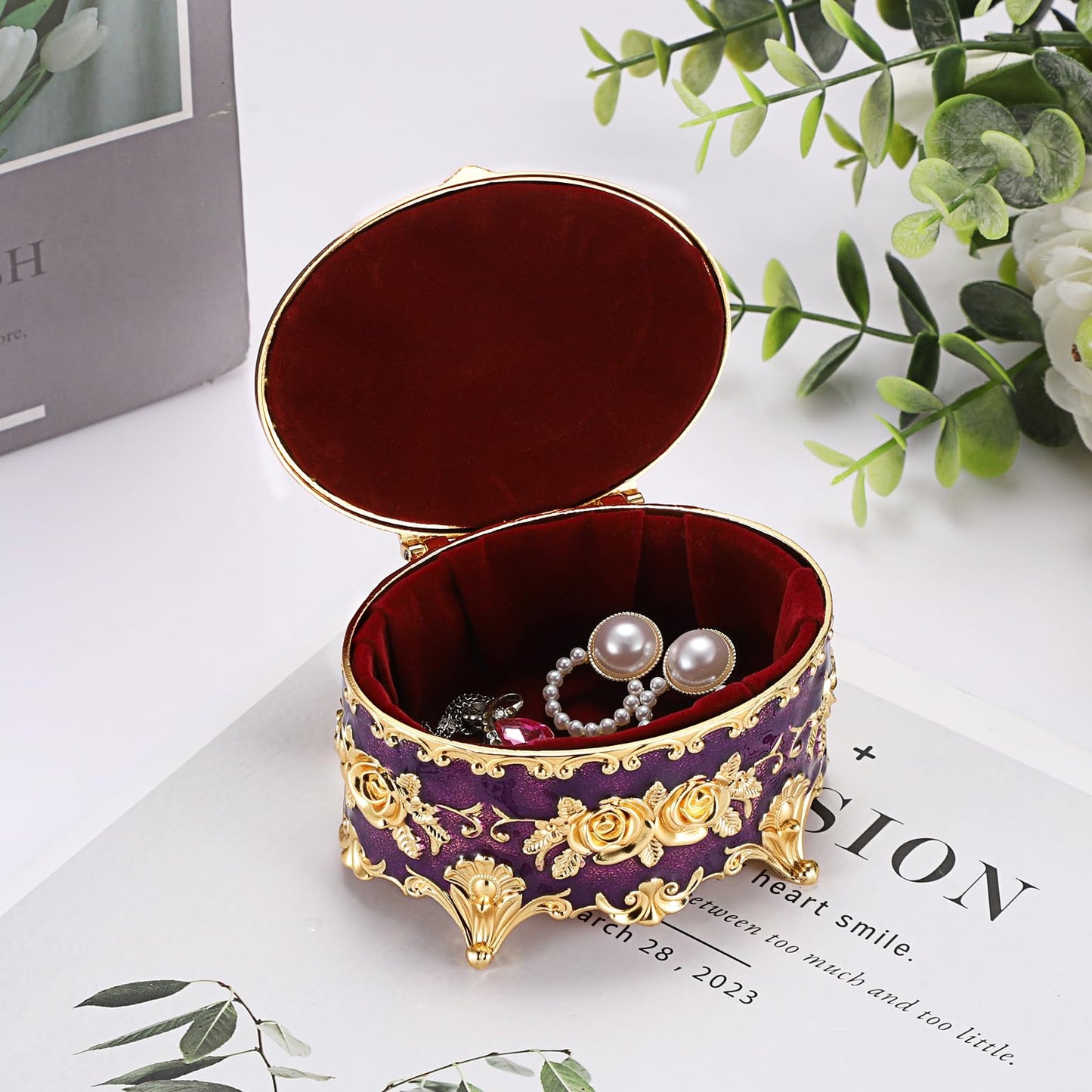 Hipiwe Vintage Metal Jewelry Box - Oval Trinket Organizer Ring Box Case with Rose Pattern Jewelry Storage Box for Ring Earrings Necklace, Gift for Women