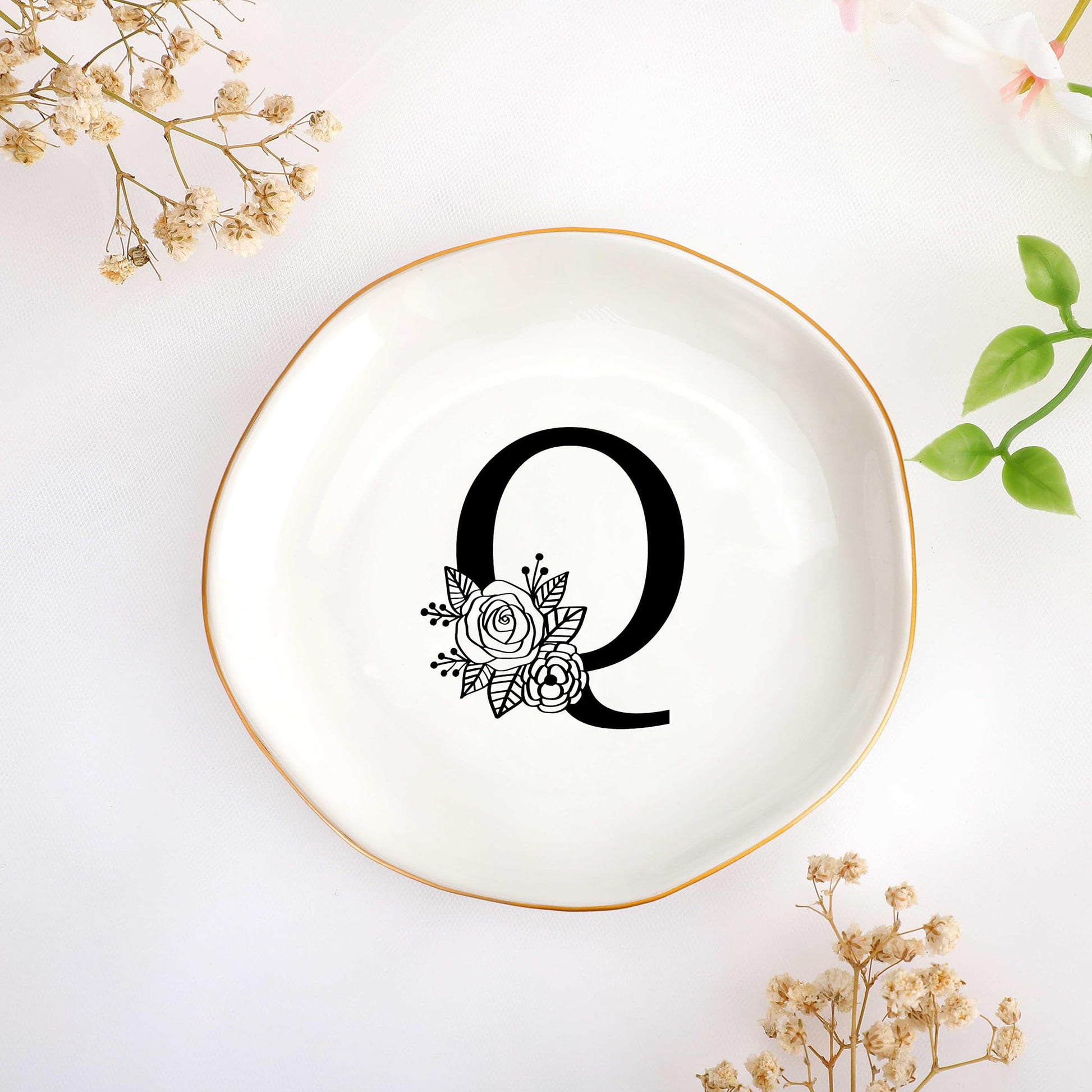 JoycuFF Initial A Ceramic Jewelry Tray, Bridesmaid Bride Gifts, Engagement Birthday Best Friend Mom Grandma Sister Gifts for Women, Trinket Dish for Rings Earrings Necklaces Bracelets Keys