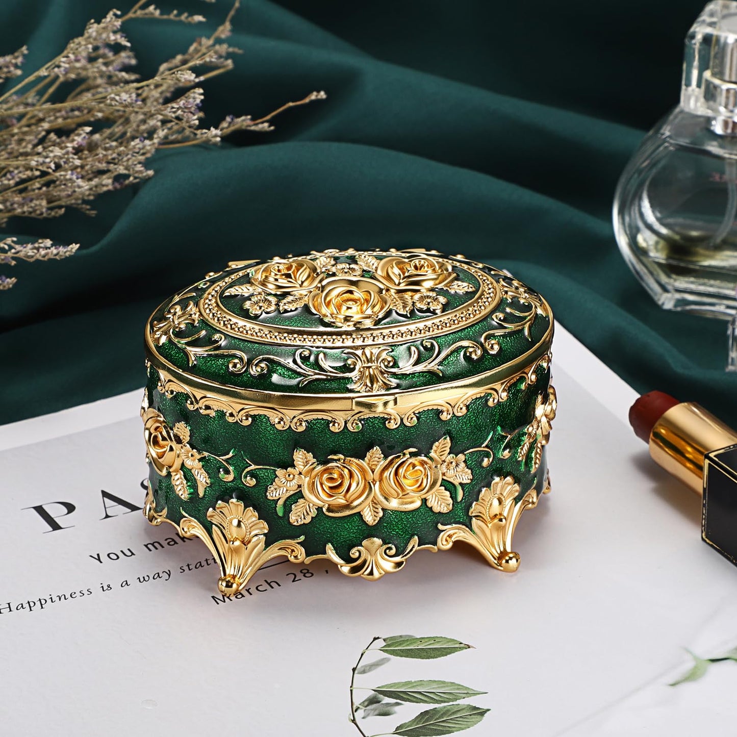 Hipiwe Vintage Metal Jewelry Box - Oval Trinket Organizer Ring Box Case with Rose Pattern Jewelry Storage Box for Ring Earrings Necklace, Gift for Women