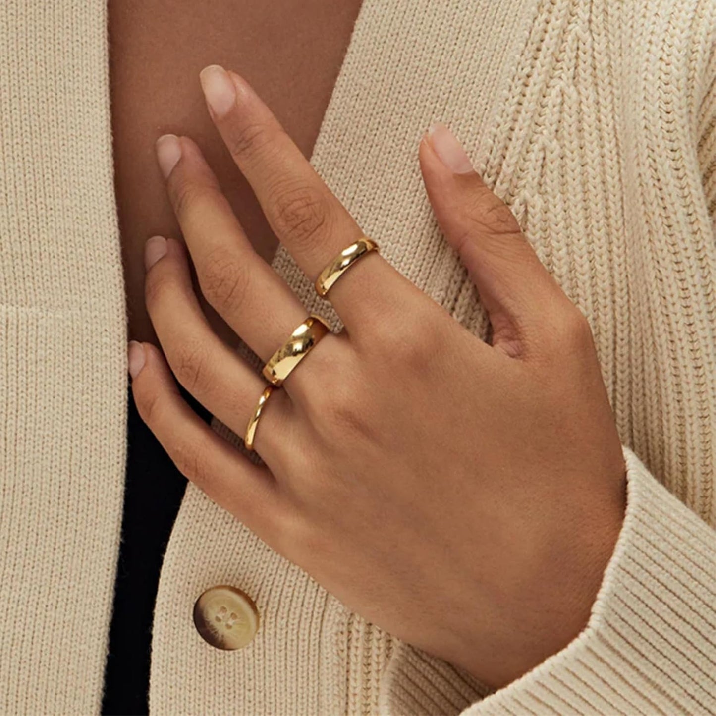 YEEZII 25 Pcs Gold Knuckle Rings Set for Women, Cute Stackable Finger Midi Rings, Dainty Gold Chunky Stacking Statement Womens ring pack