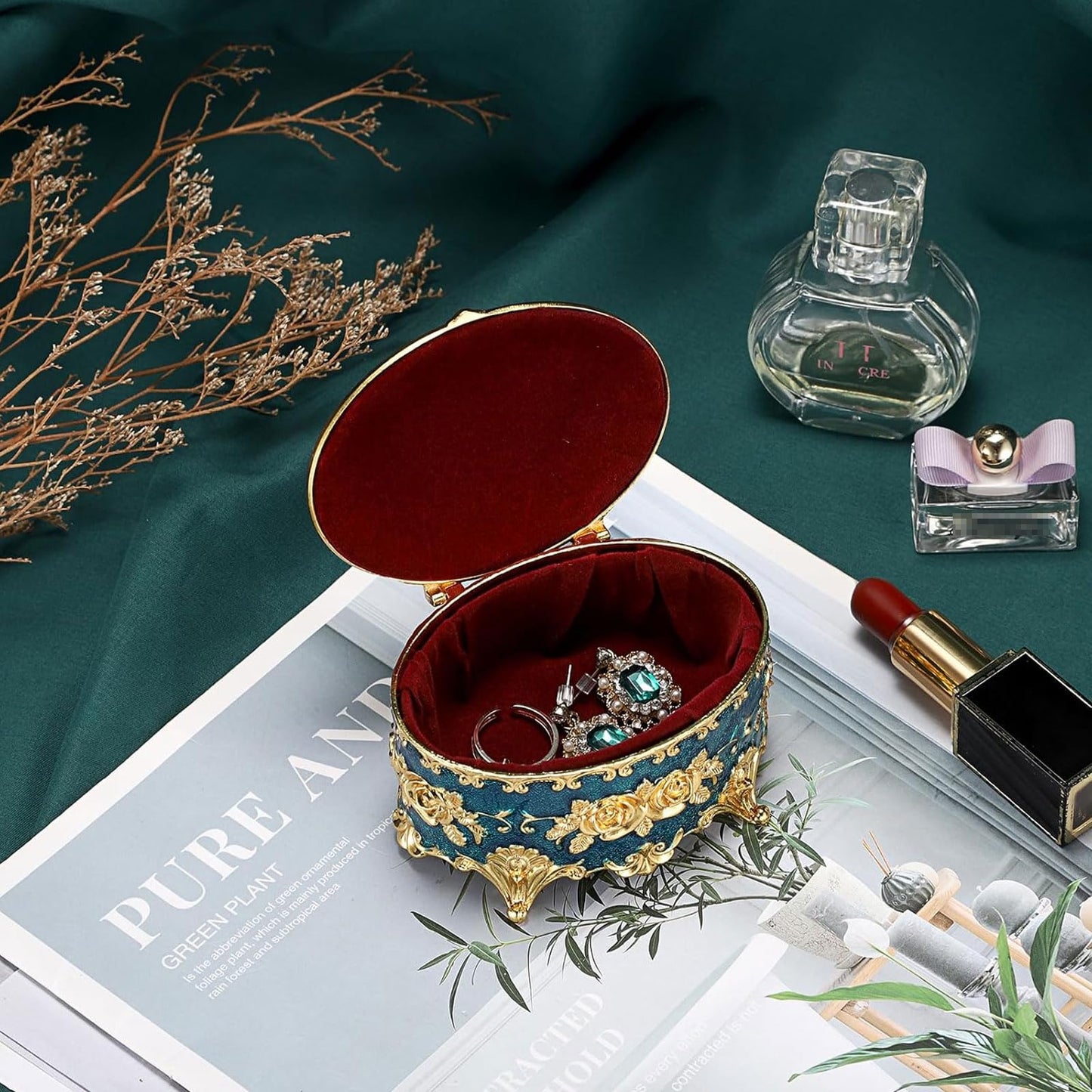 Hipiwe Vintage Metal Jewelry Box - Oval Trinket Organizer Ring Box Case with Rose Pattern Jewelry Storage Box for Ring Earrings Necklace, Gift for Women